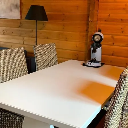 Du Val 53 Chalet